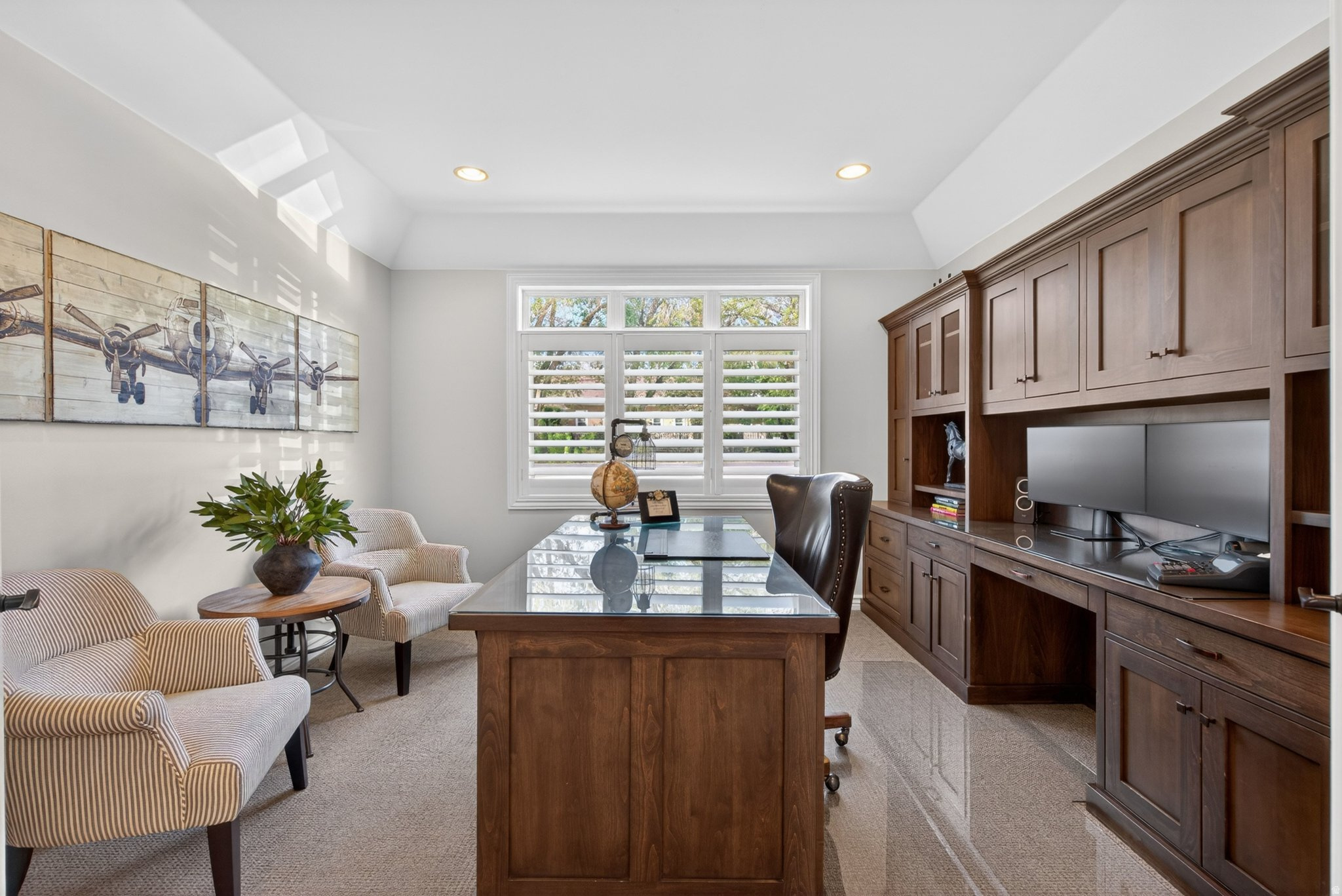 FARM RIDGE ESTATES - Residential