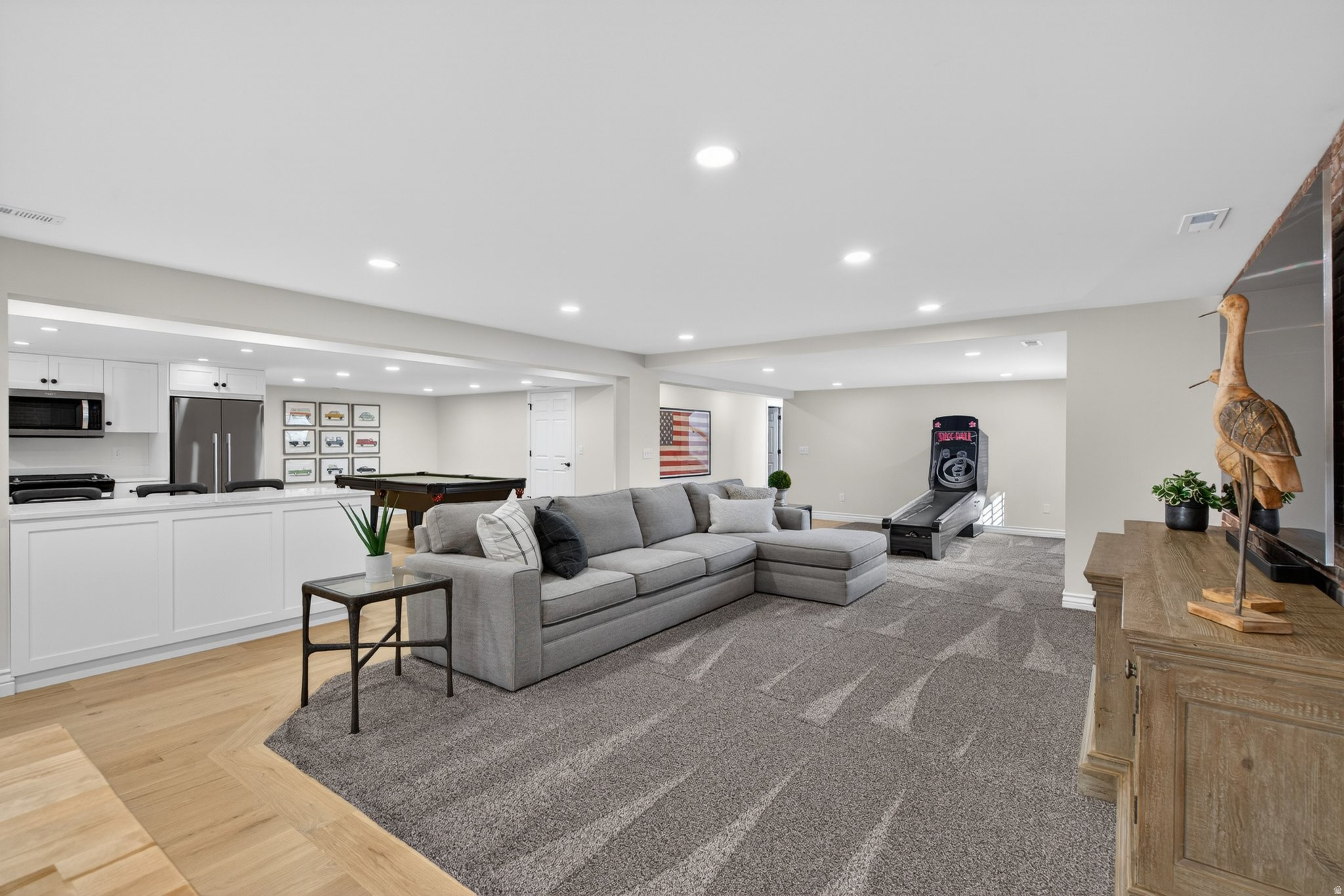 FARM RIDGE ESTATES - Residential