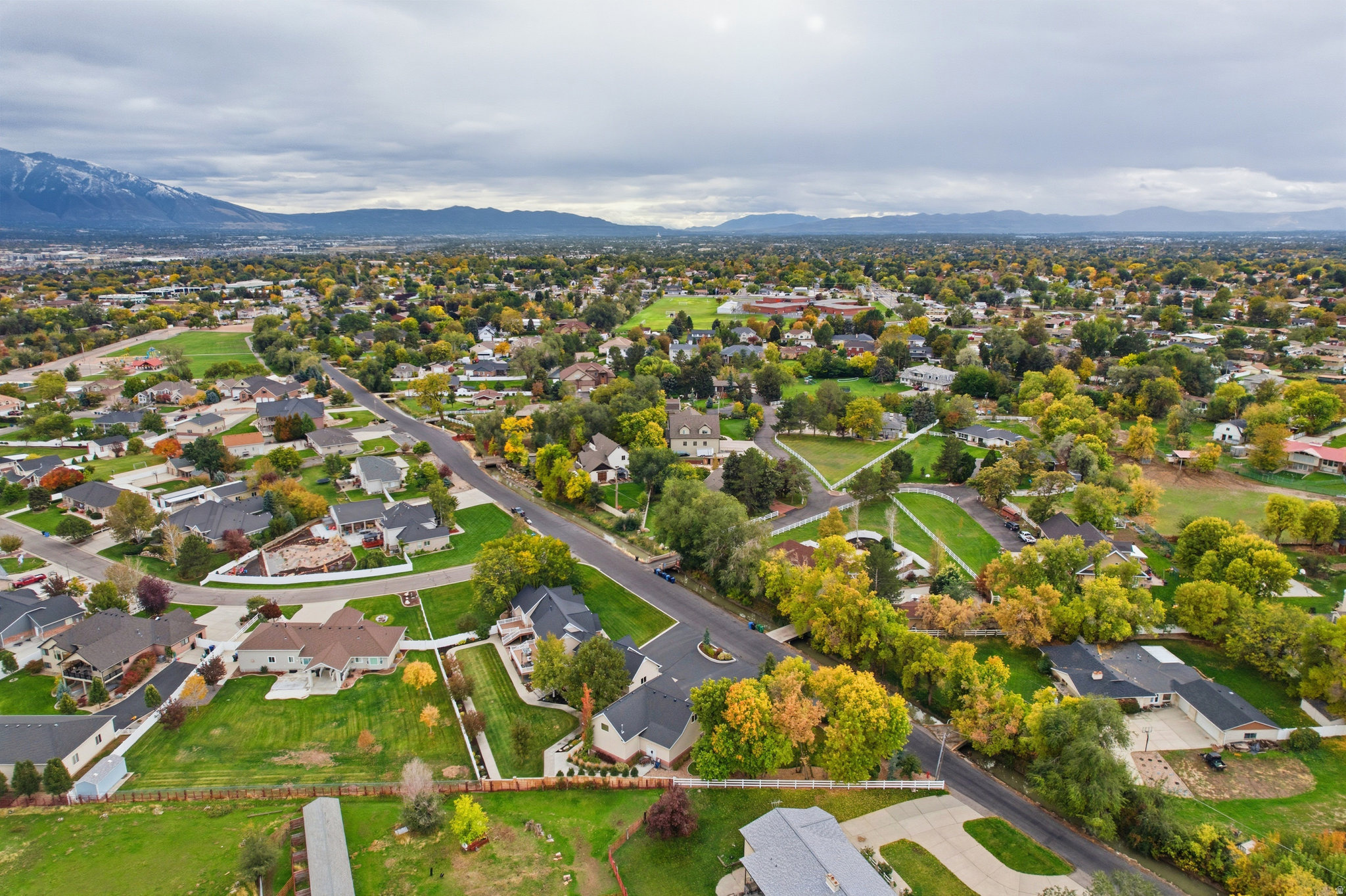 FARM RIDGE ESTATES - Residential