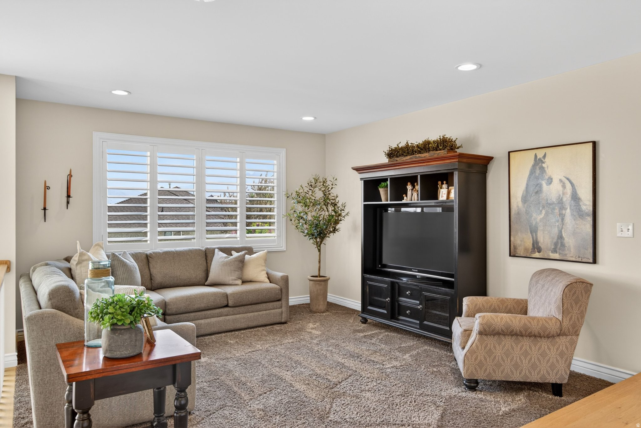 FARM RIDGE ESTATES - Residential