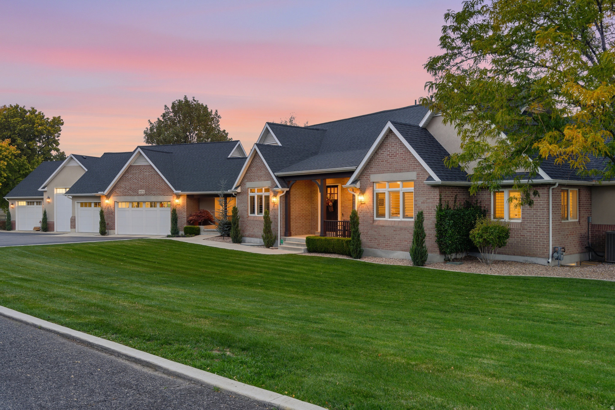 FARM RIDGE ESTATES - Residential