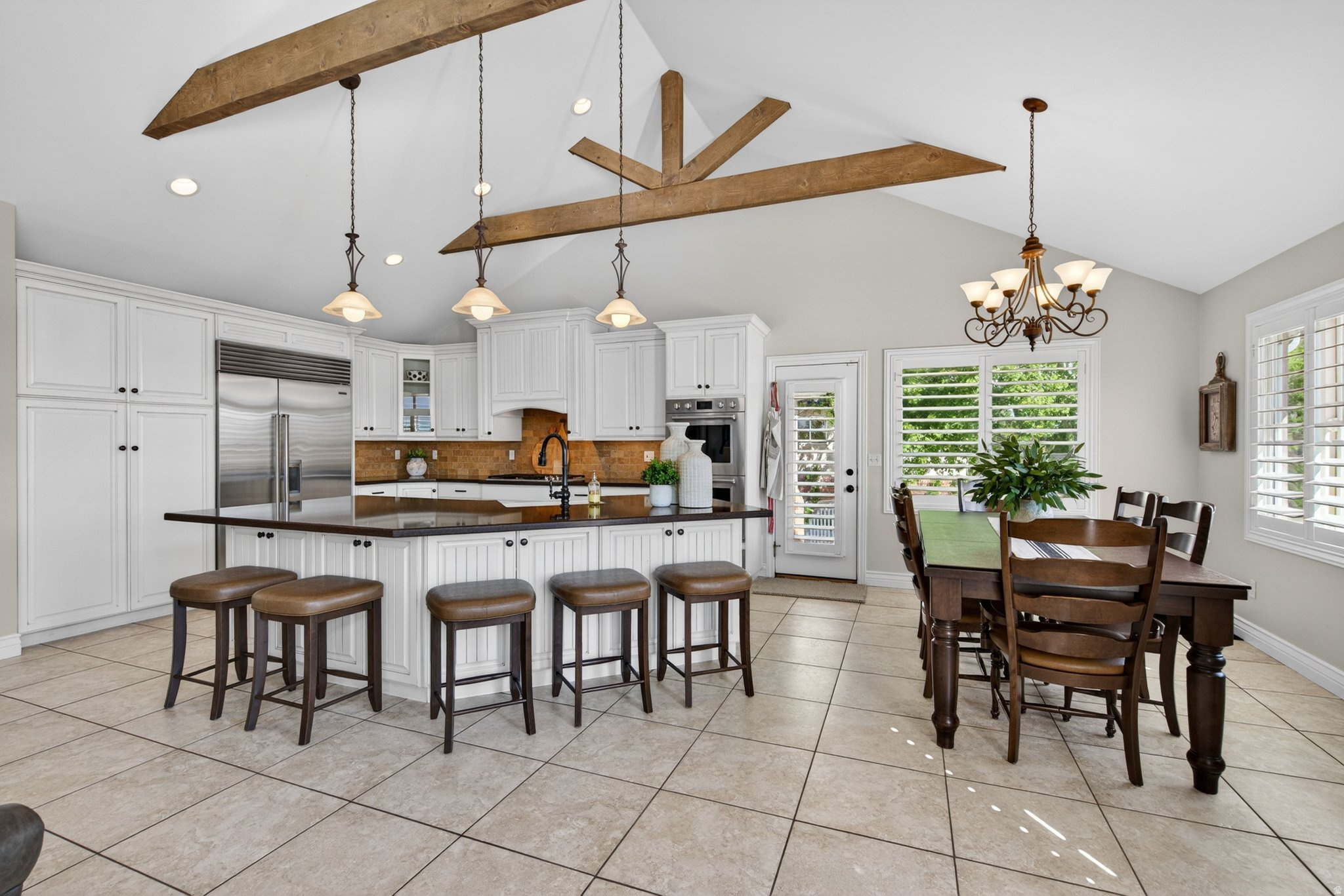 FARM RIDGE ESTATES - Residential