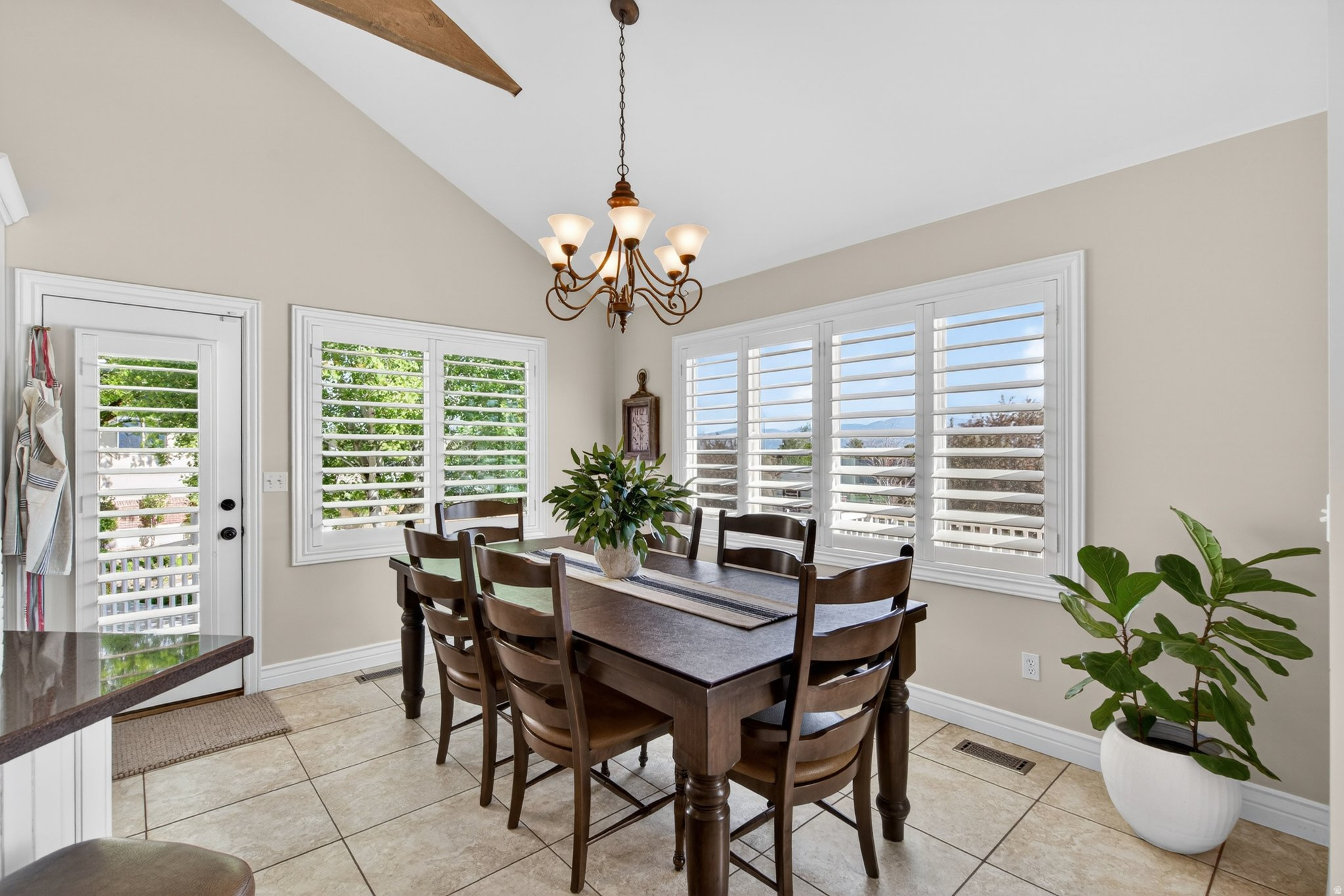 FARM RIDGE ESTATES - Residential