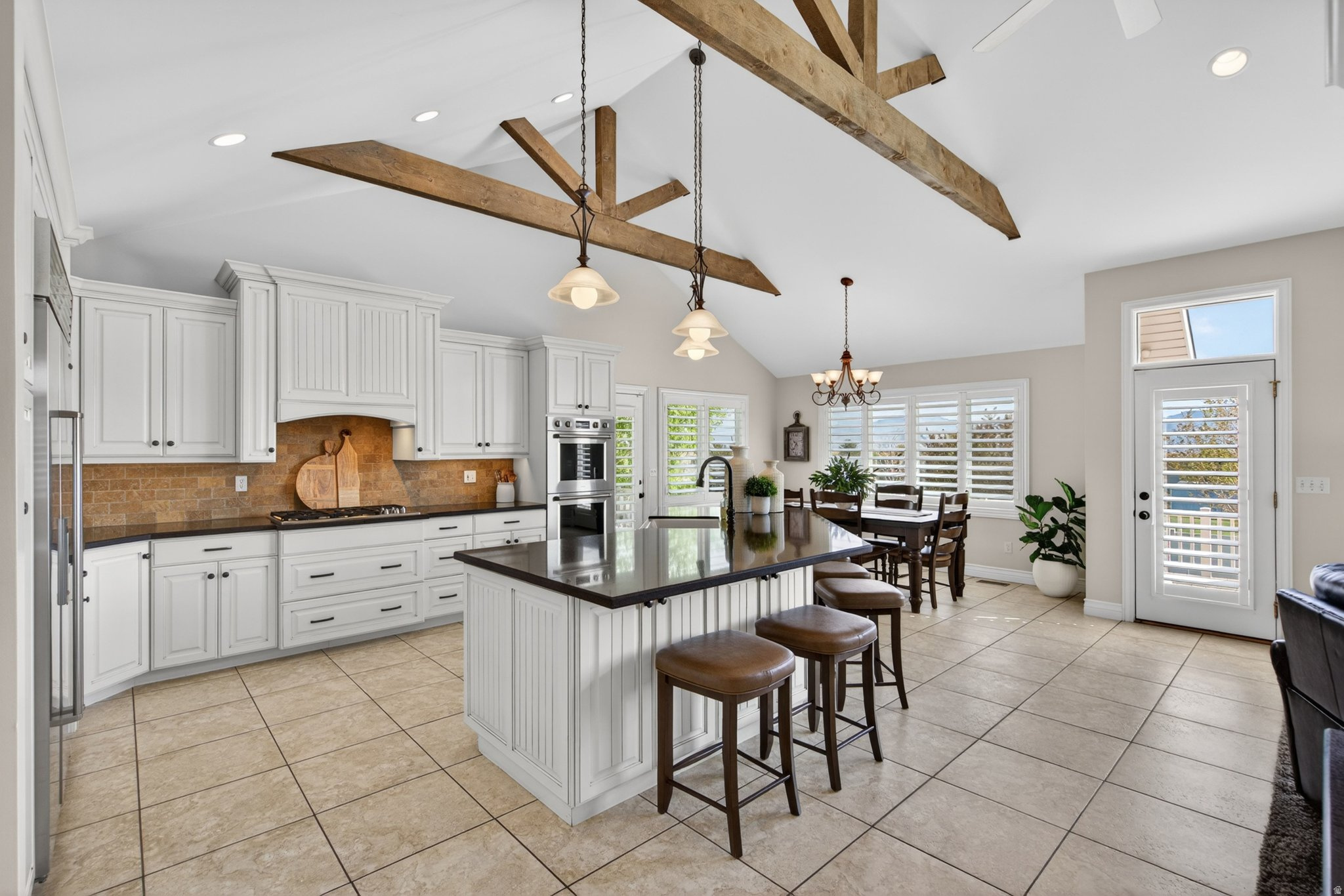 FARM RIDGE ESTATES - Residential