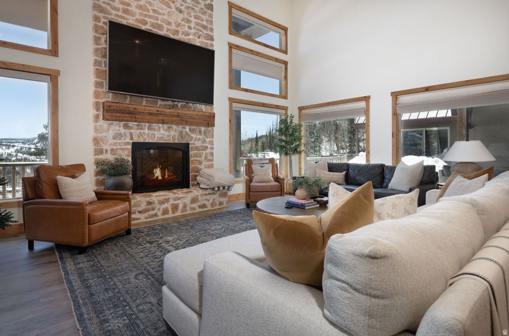 Photo of 382 W RIDGE VIEW ST #8 & 9, Brian Head, UT 84719 (MLS # 2119878)