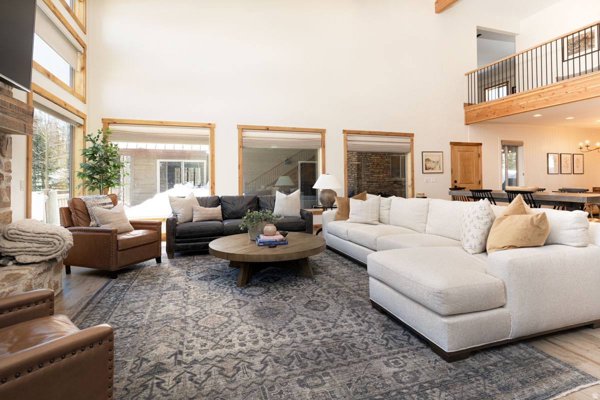 WOODBRIDGE - Residential