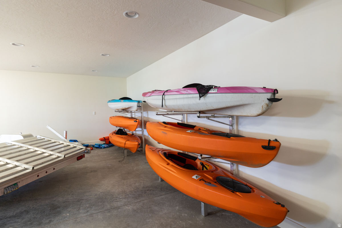 WOODBRIDGE - Residential