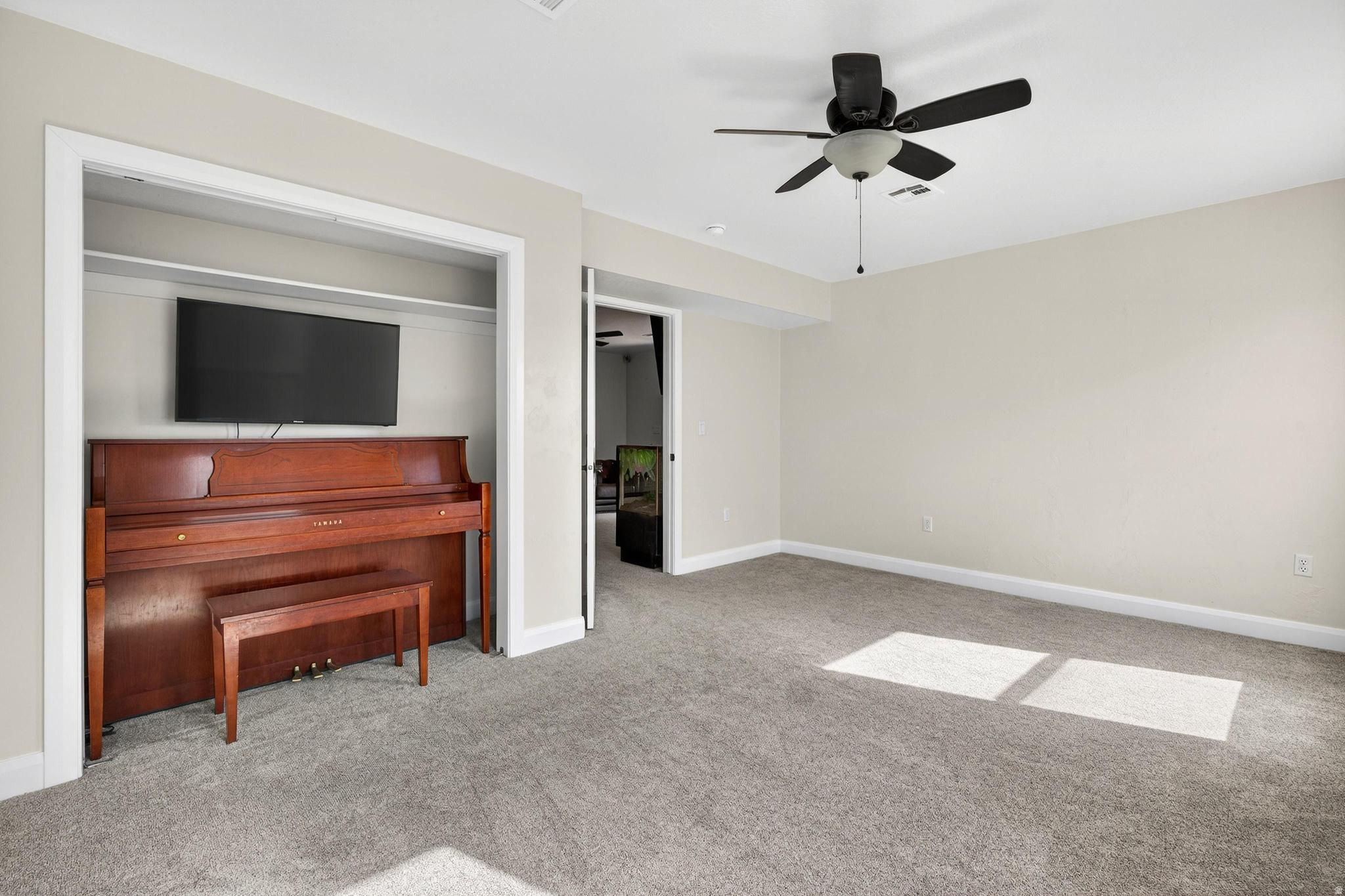 ALMOND HEIGHTS PARK AMD - Residential