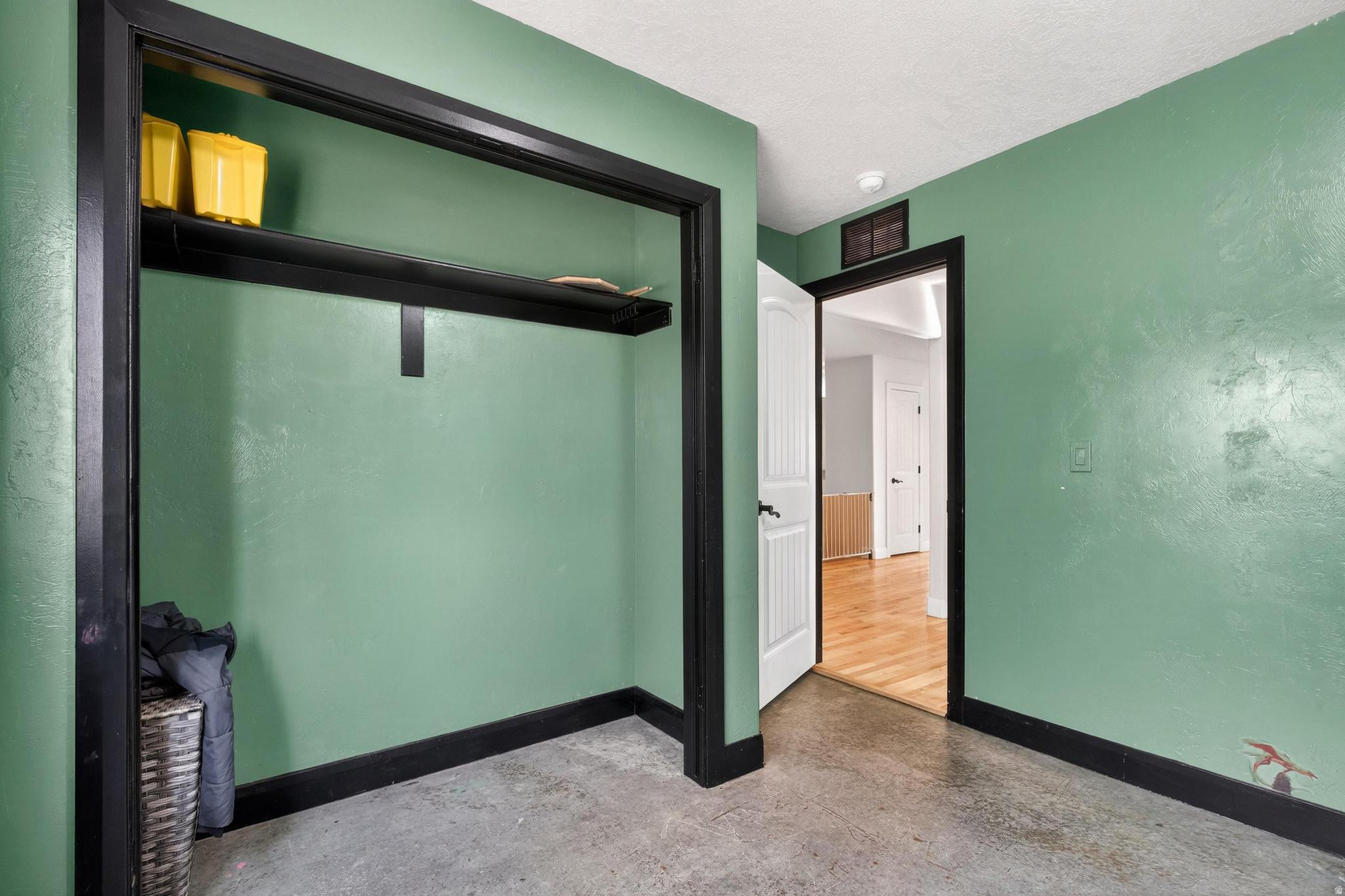 ALMOND HEIGHTS PARK AMD - Residential