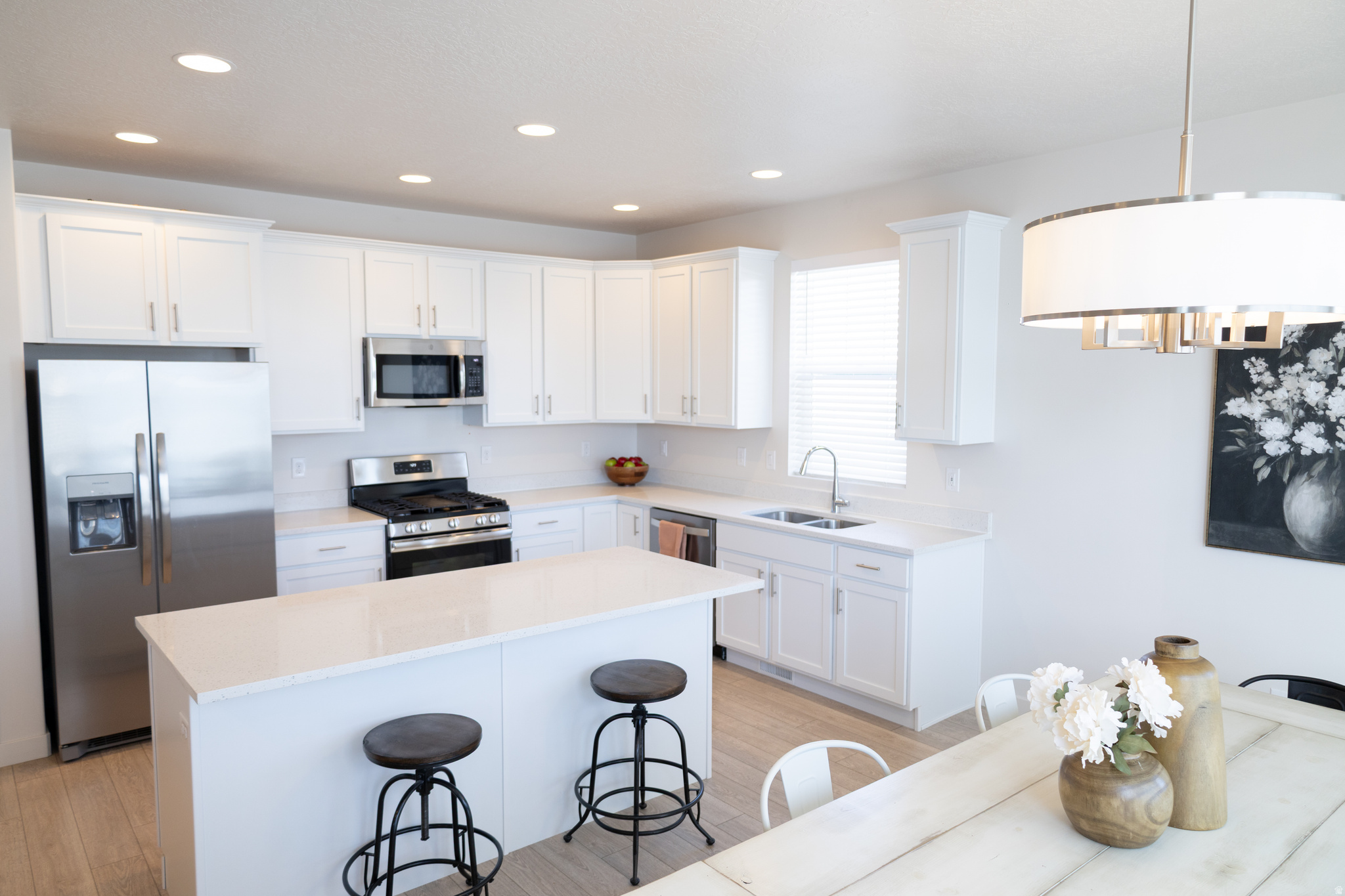 OVERLAND PHASE B - Residential