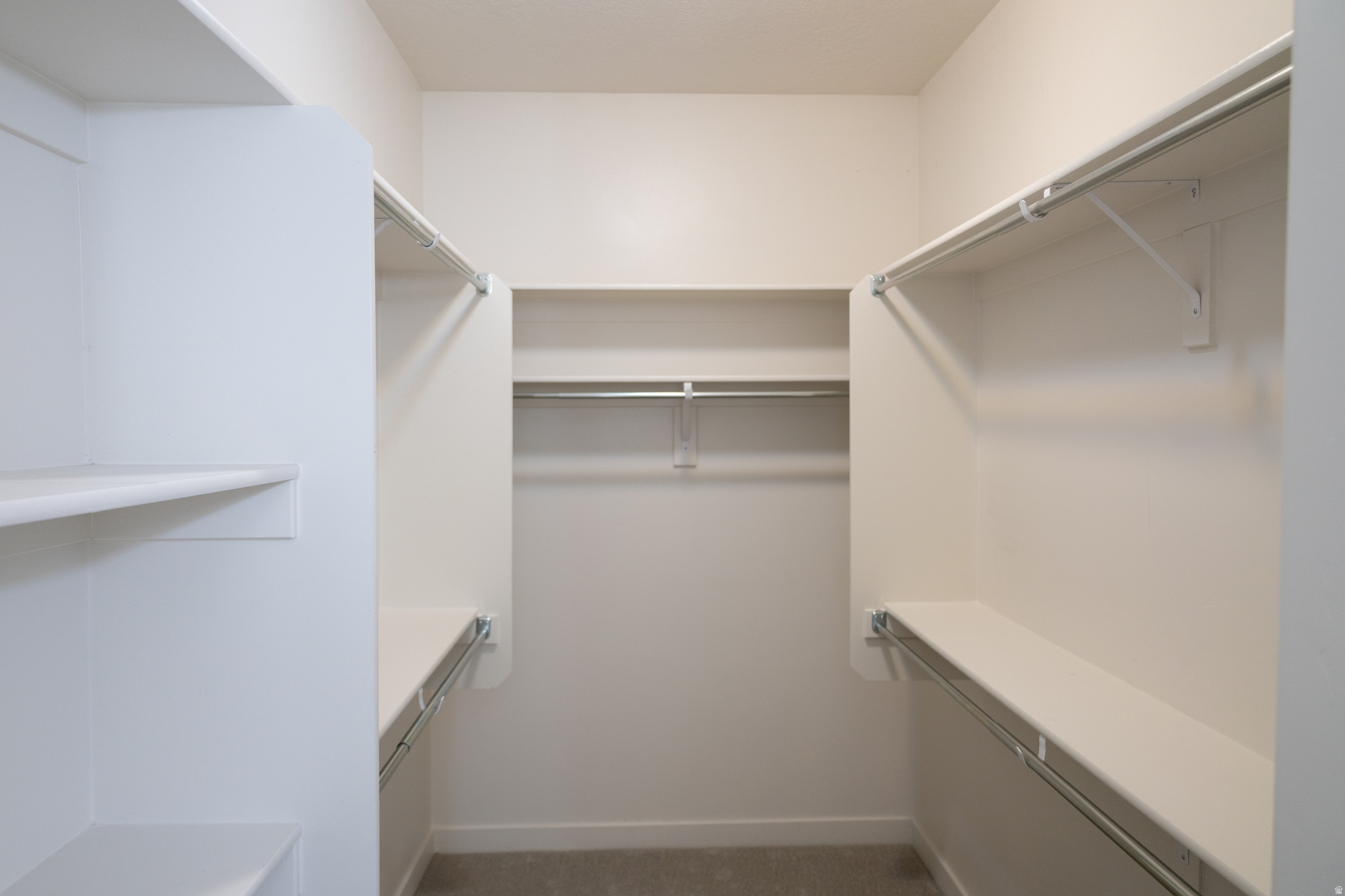 OVERLAND PHASE B - Residential