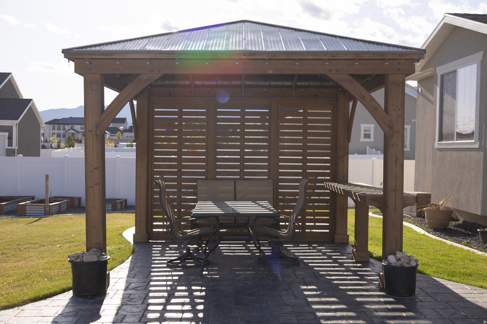 OVERLAND PHASE B - Residential