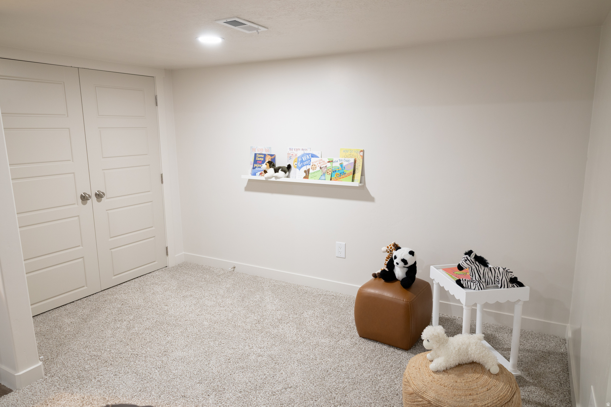 OVERLAND PHASE B - Residential