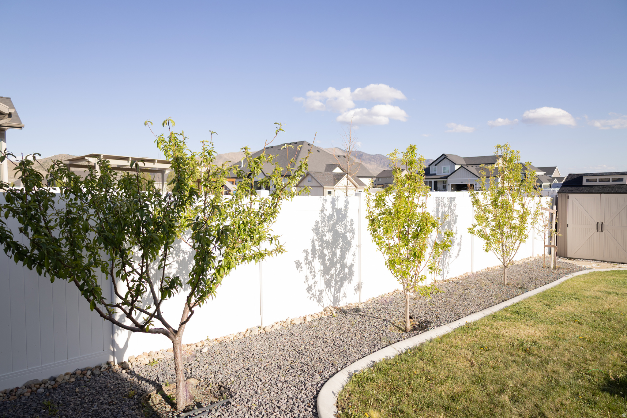 OVERLAND PHASE B - Residential