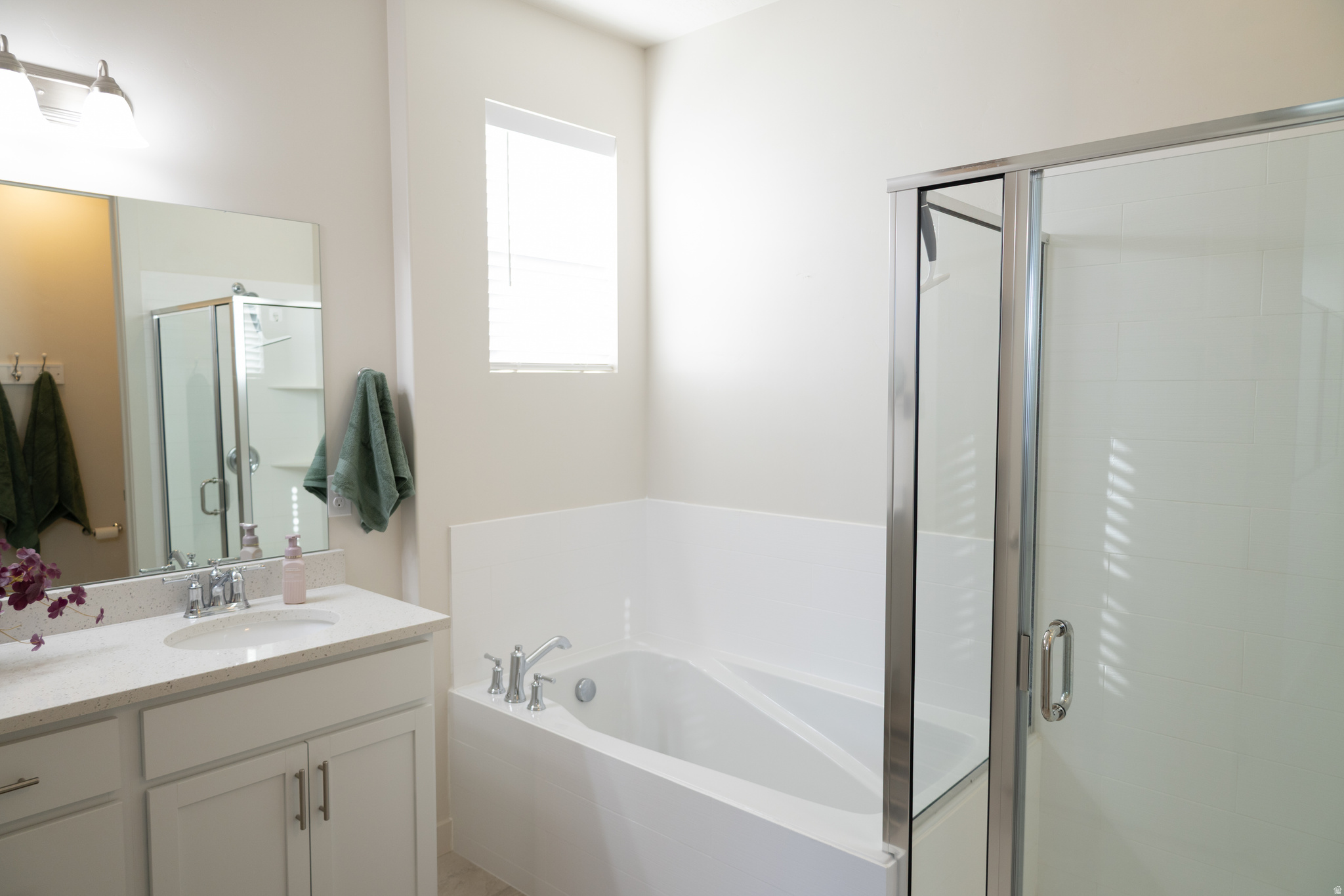 OVERLAND PHASE B - Residential