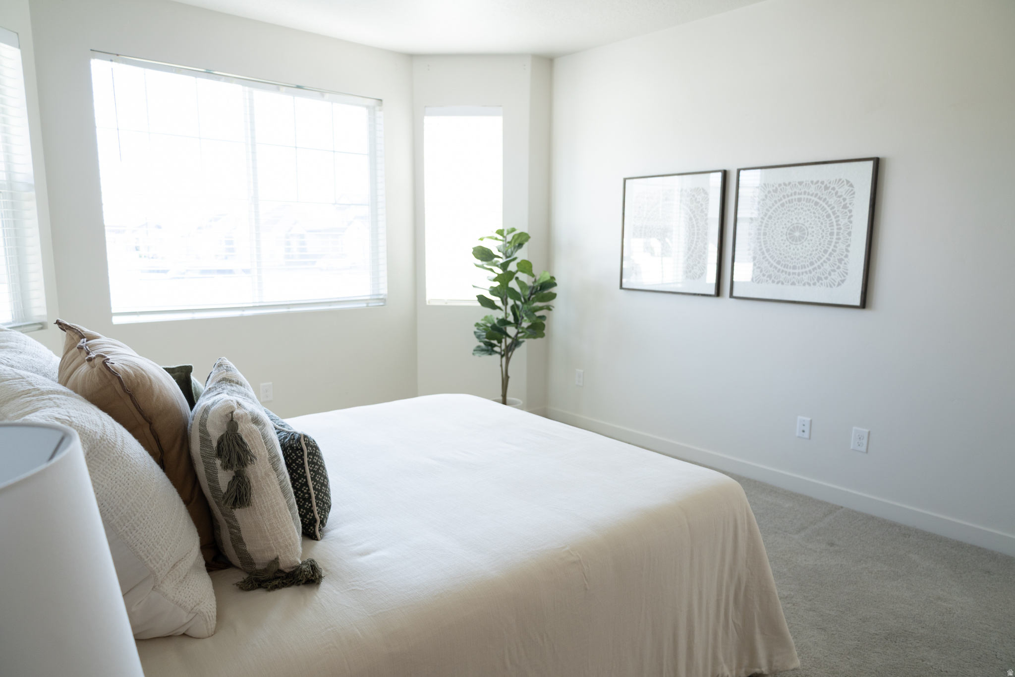 OVERLAND PHASE B - Residential