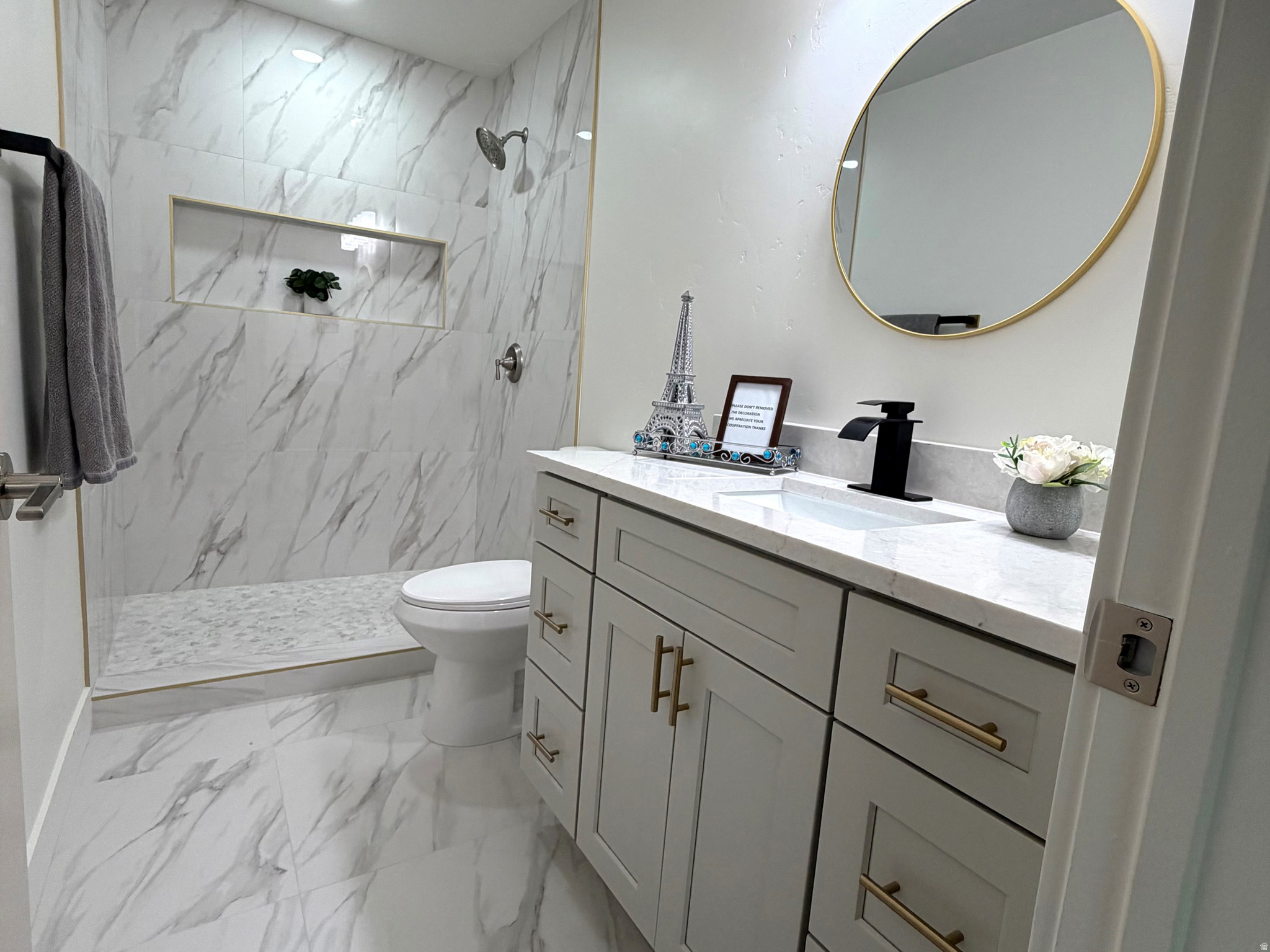 MEADOWS - Residential