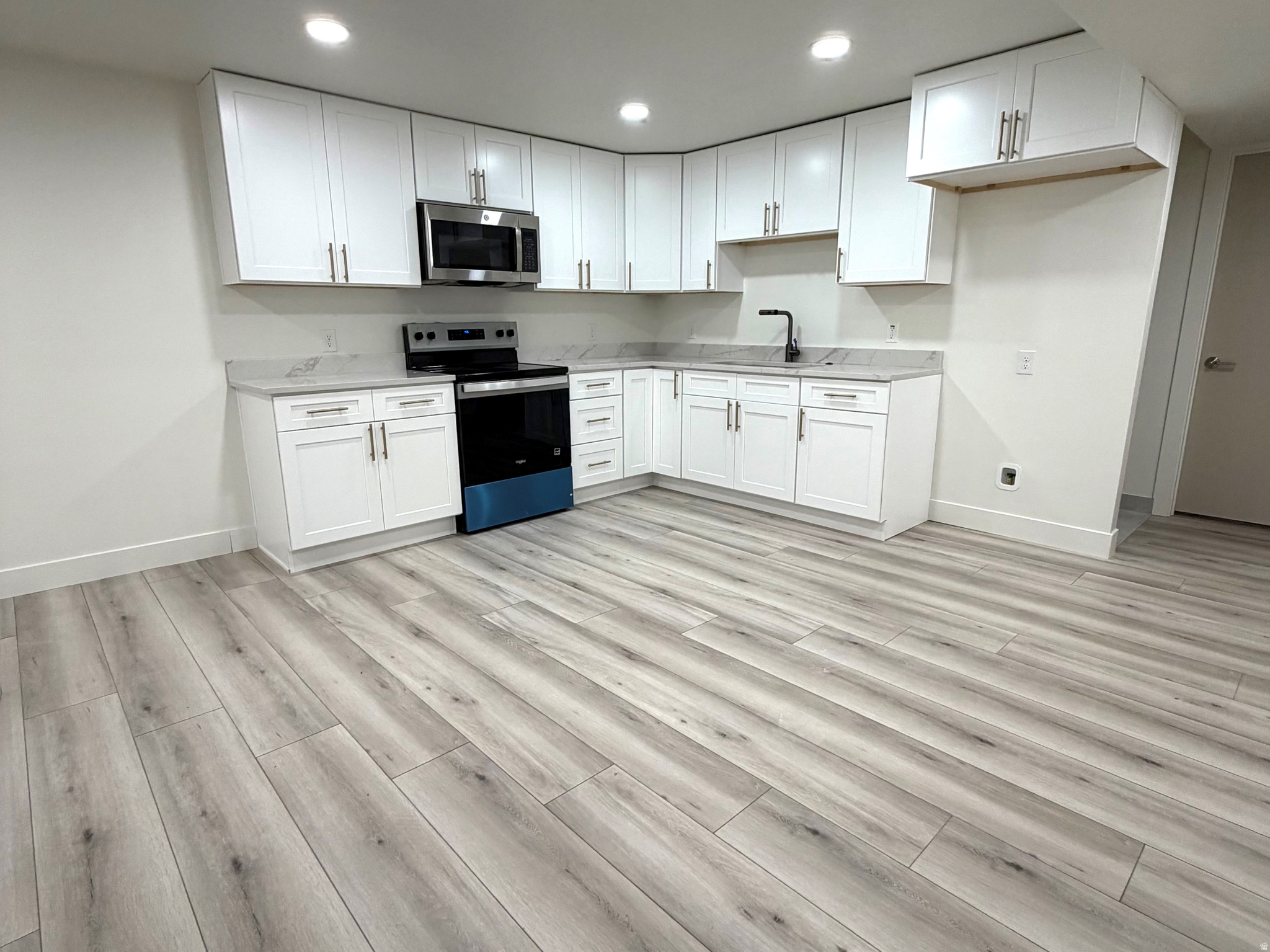 MEADOWS - Residential