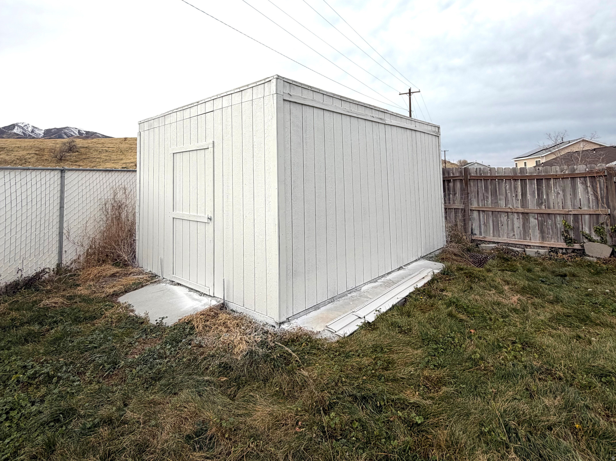 MEADOWS - Residential