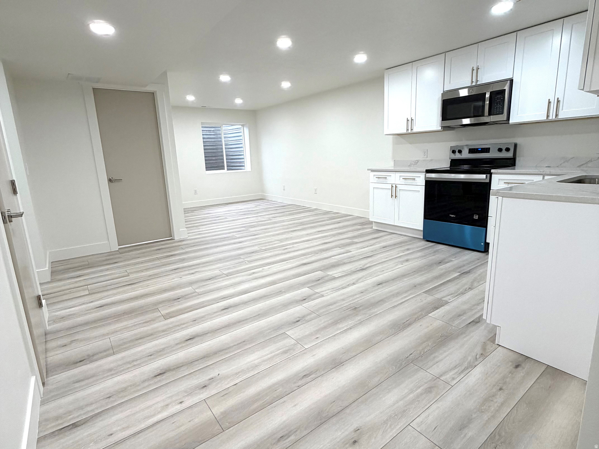 MEADOWS - Residential