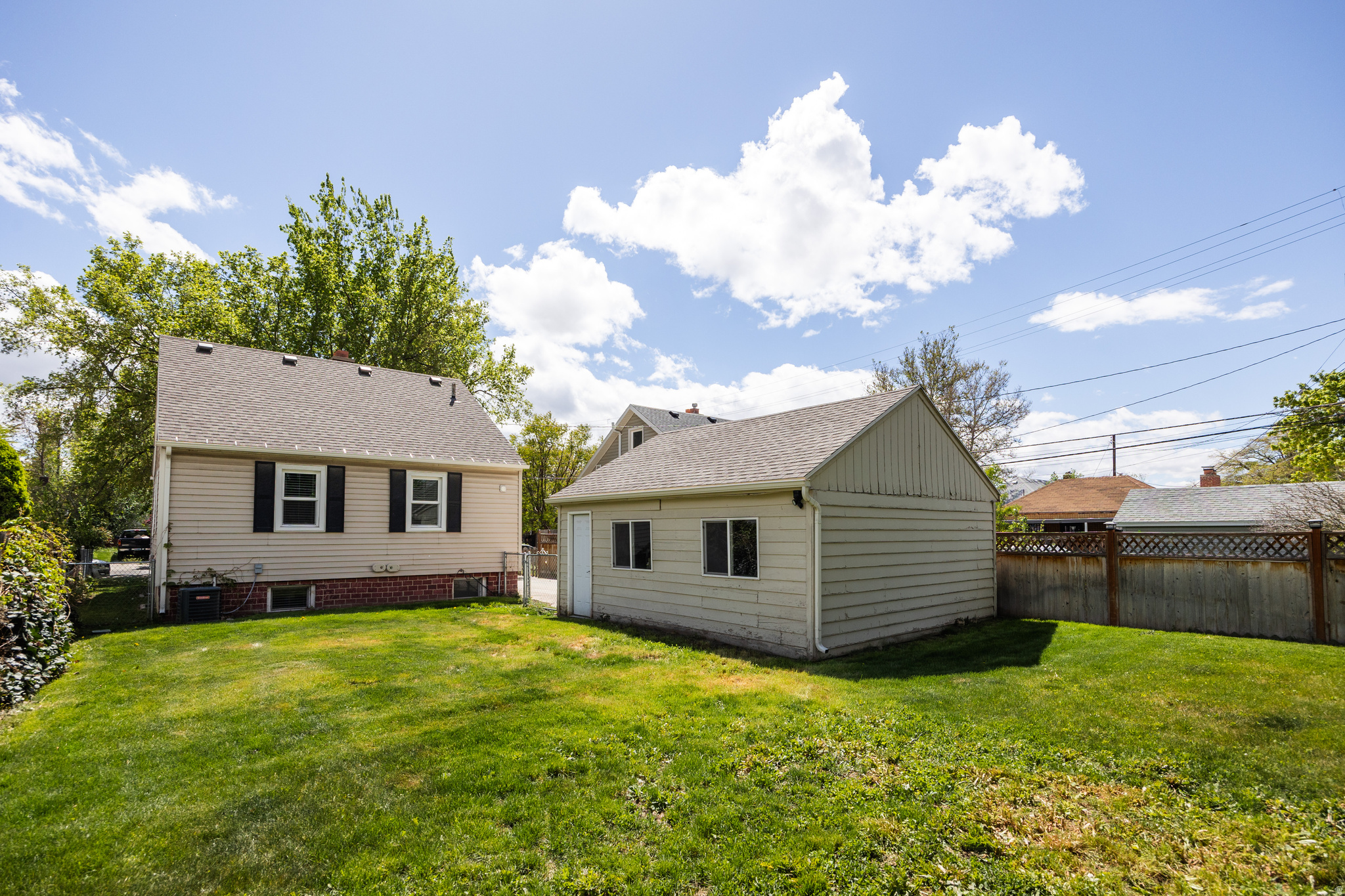 CAPITOL - Residential