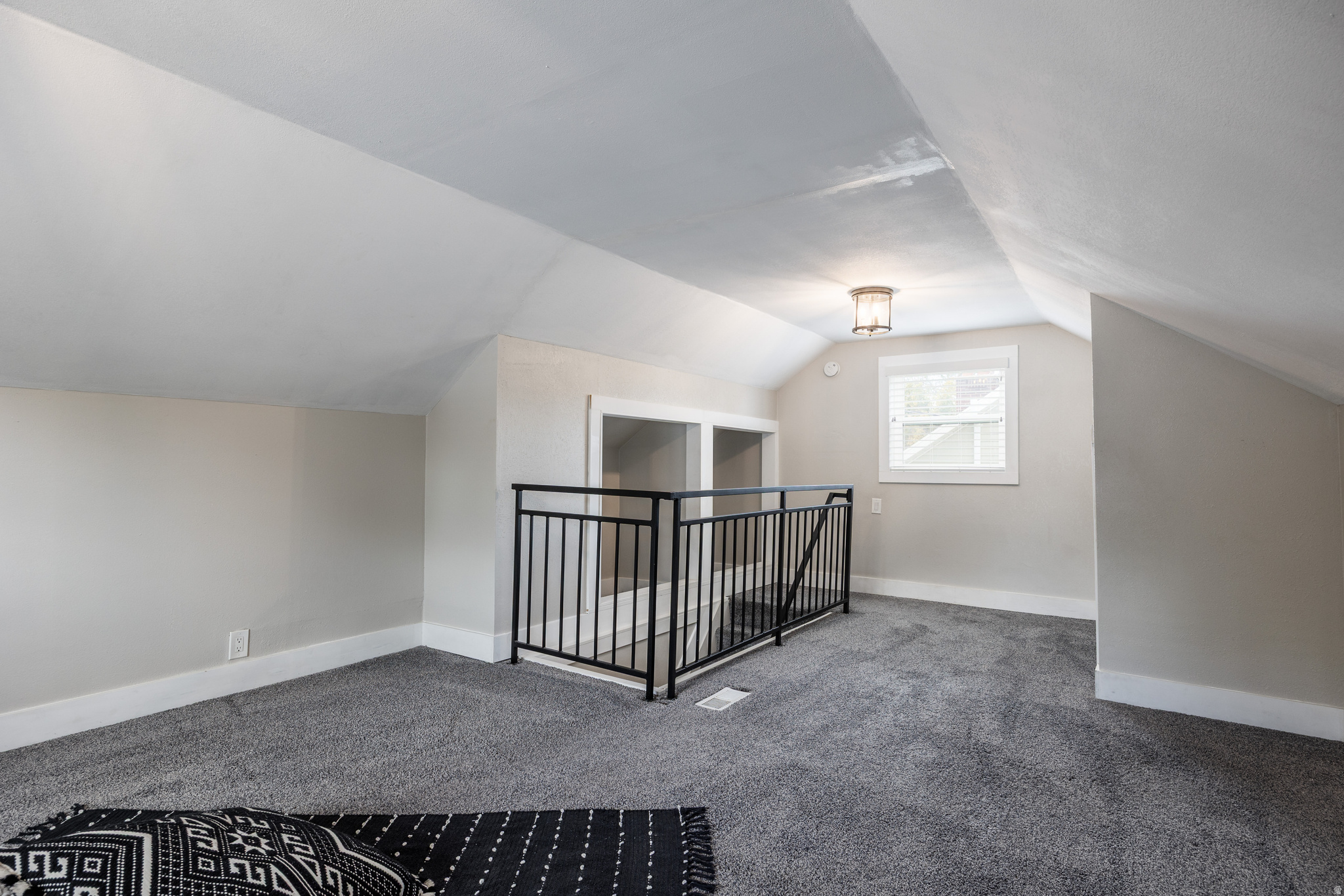 CAPITOL - Residential