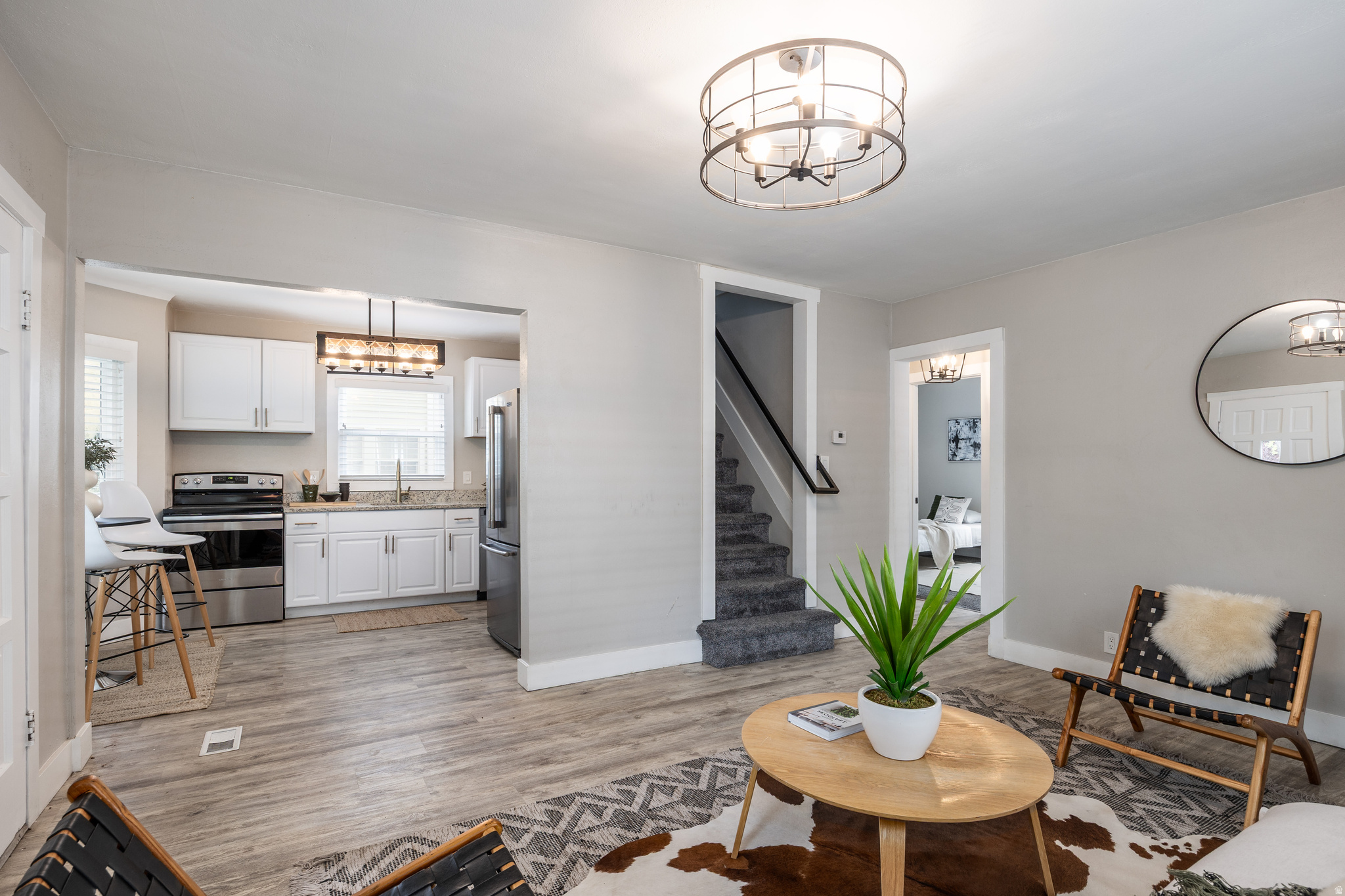 CAPITOL - Residential