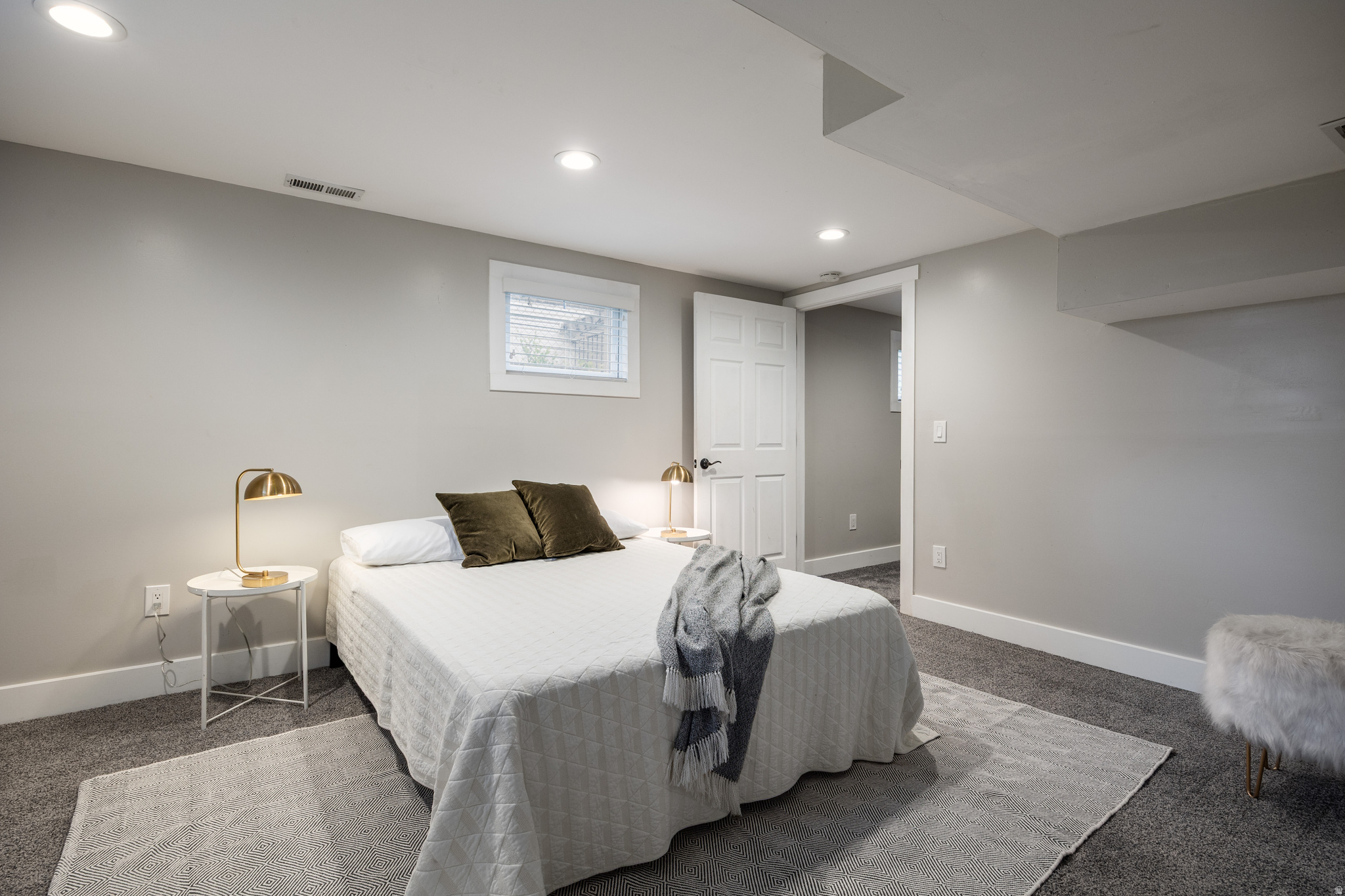 CAPITOL - Residential