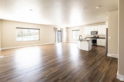 Tiny photo for 591 W KOINS WAY, Bluffdale, UT 84065 (MLS # 2114149)