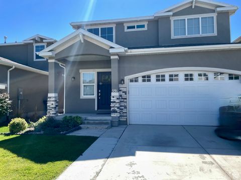 Photo of 591 W KOINS WAY, Bluffdale, UT 84065 (MLS # 2114149)
