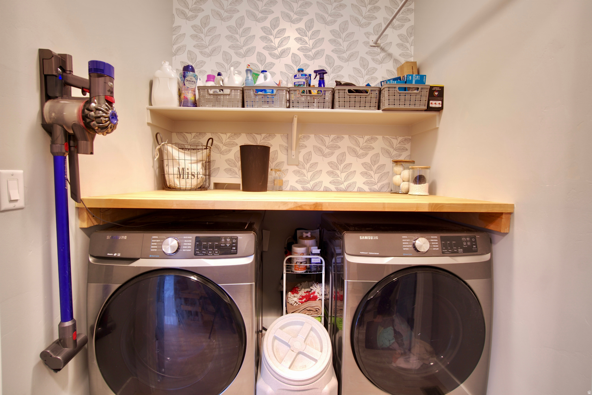 DAYBREAK - Residential