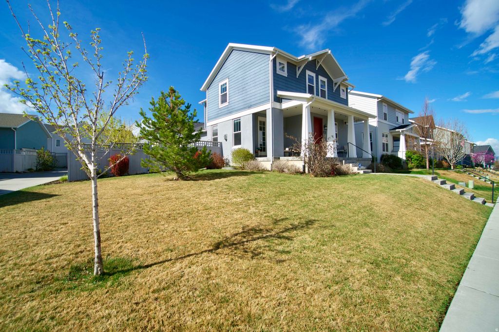 Photo of 6188 W SUGARCANE DR, South Jordan, UT 84009 (MLS # 2150869)