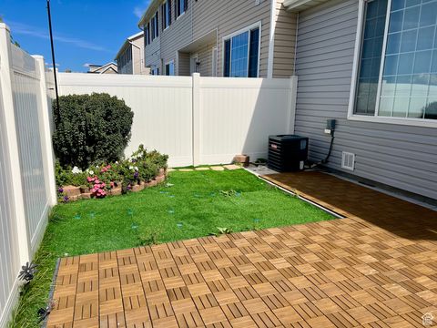 Tiny photo for 703 N 150 E, Salem, UT 84653 (MLS # 2117552)