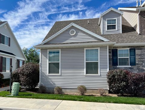 Tiny photo for 703 N 150 E, Salem, UT 84653 (MLS # 2117552)