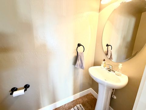 Tiny photo for 35 E WATER LN, Vineyard, UT 84059 (MLS # 2131506)