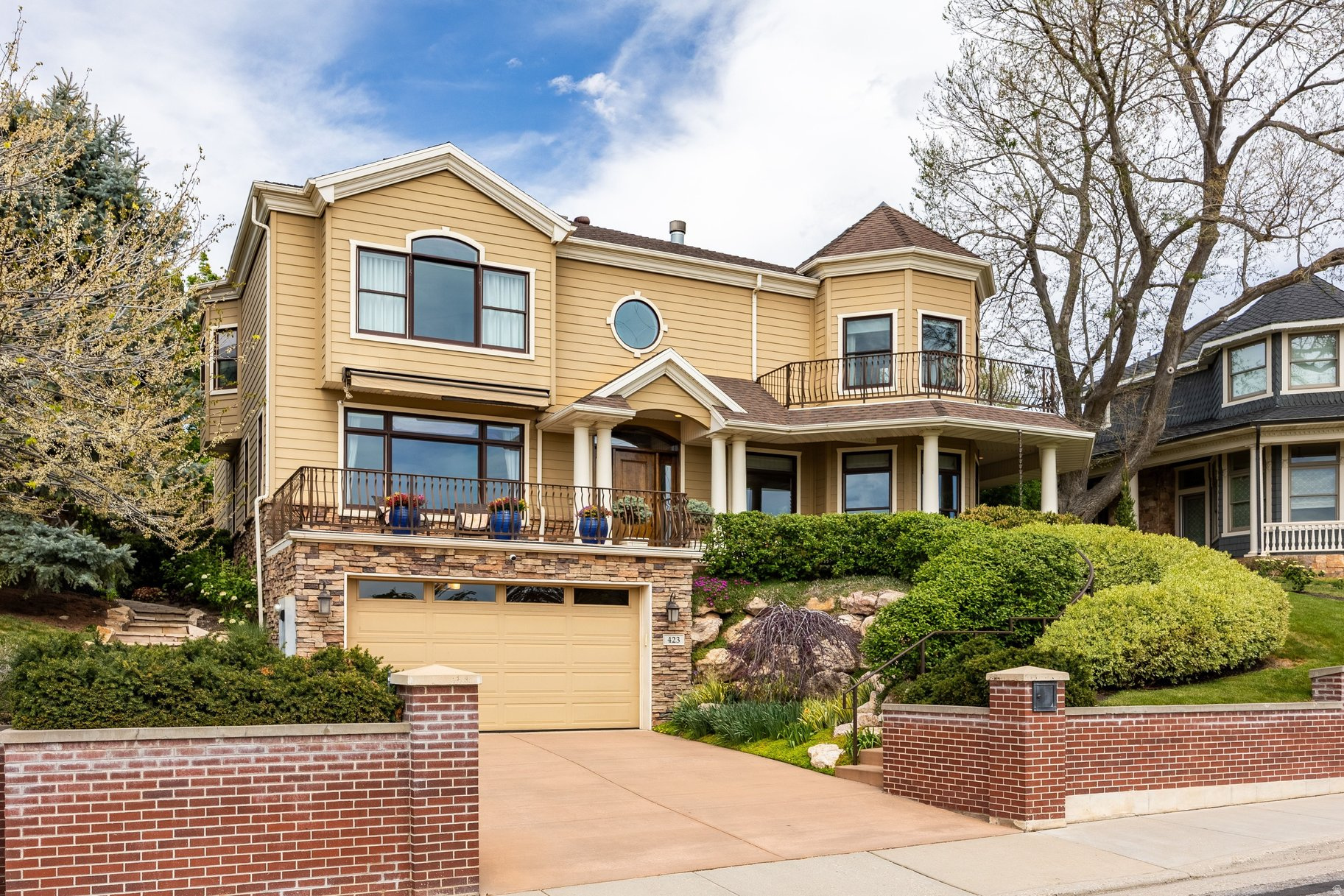 CAPITOL PARK - Residential