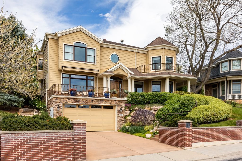 Photo of 423 E 12TH AVE, Salt Lake City, UT 84103 (MLS # 2158041)