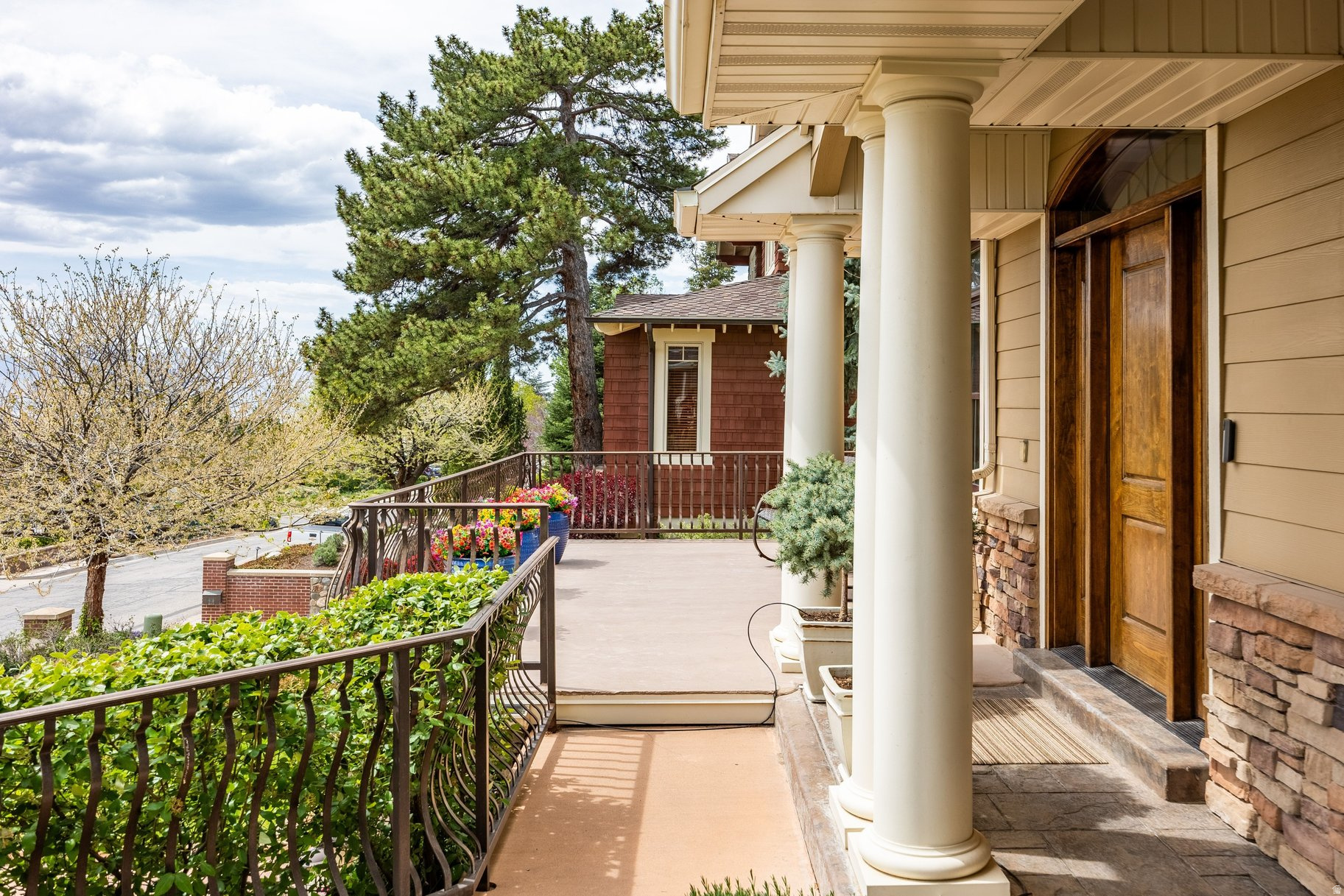 CAPITOL PARK - Residential