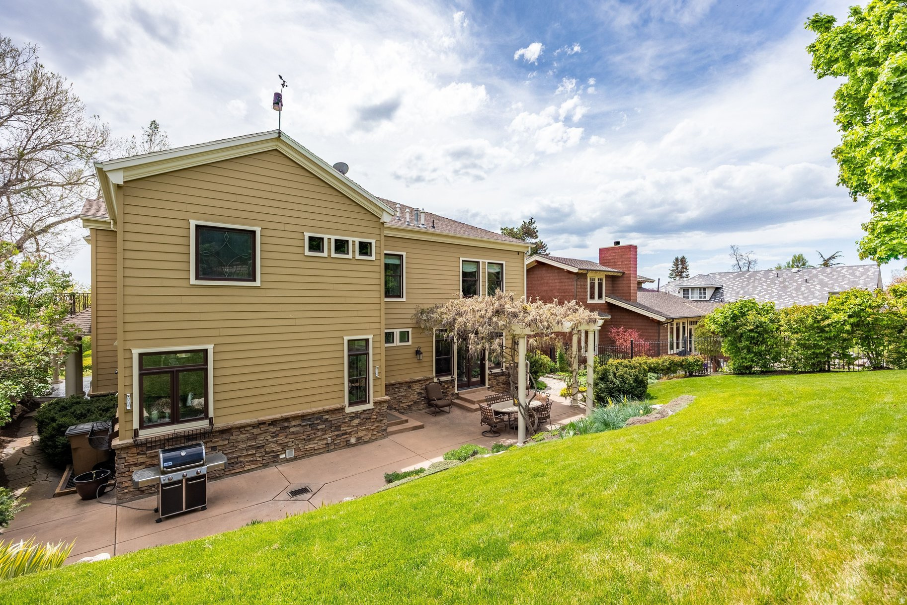CAPITOL PARK - Residential