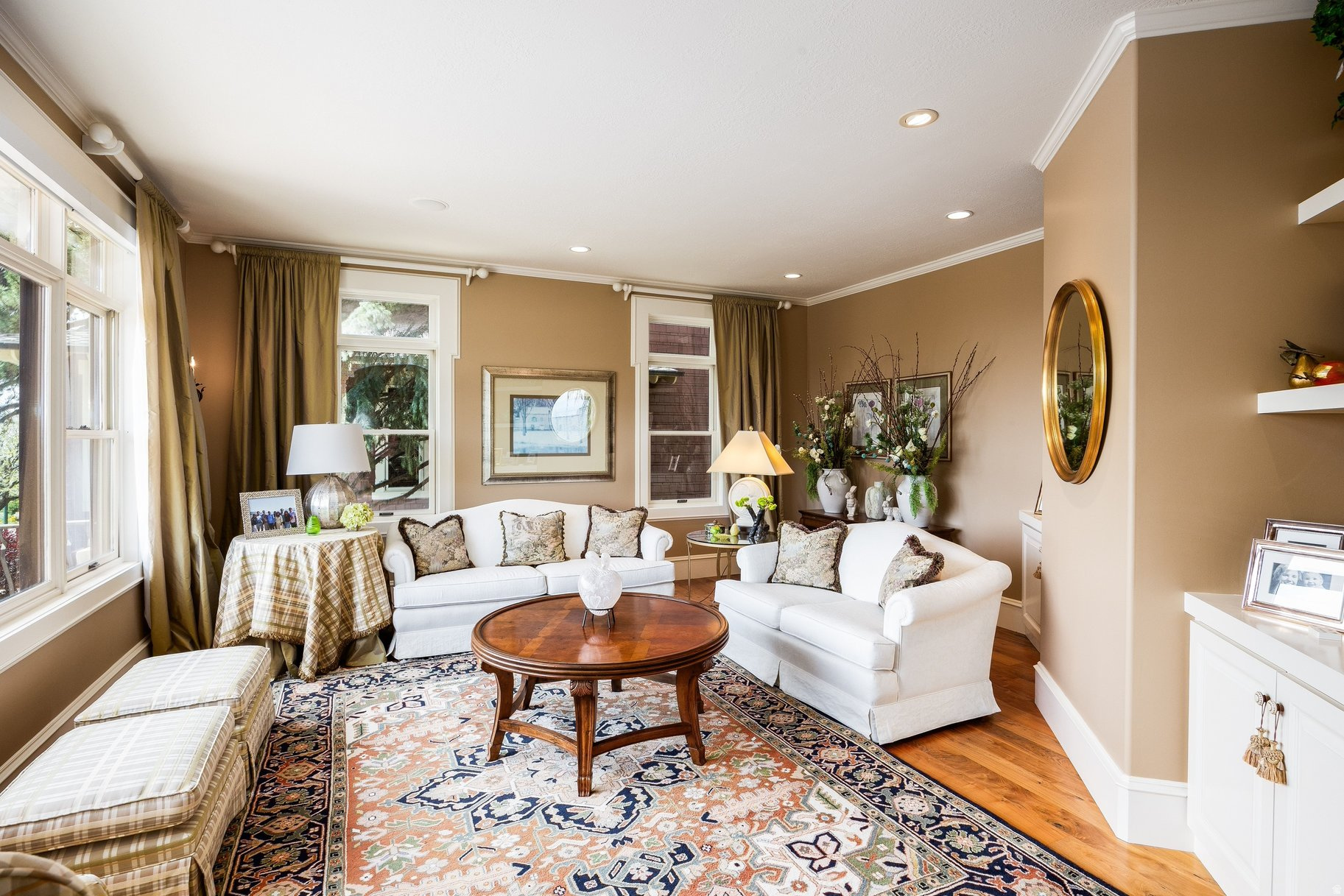CAPITOL PARK - Residential