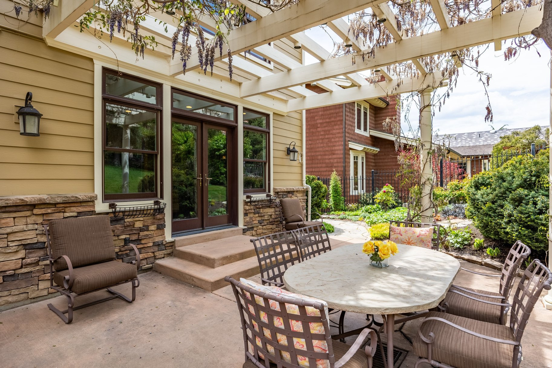 CAPITOL PARK - Residential