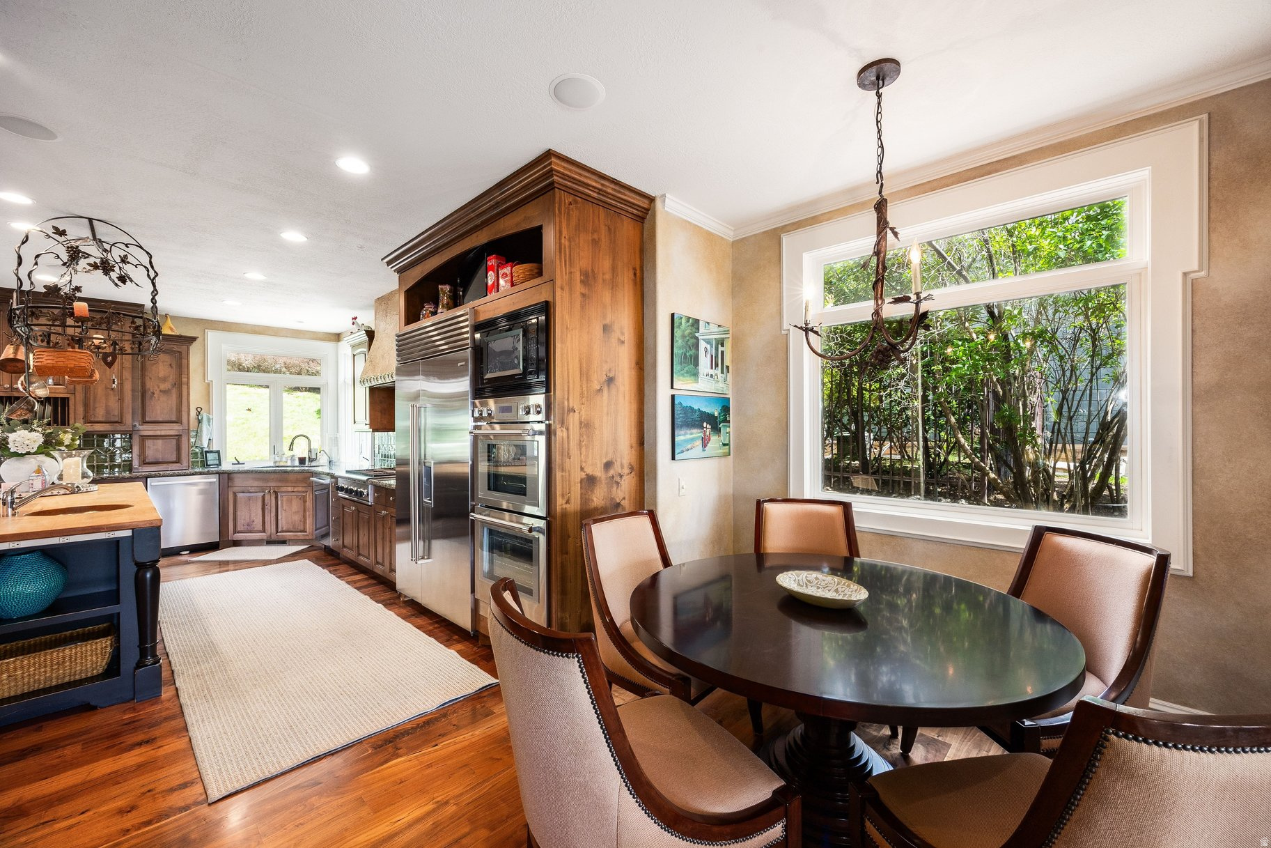CAPITOL PARK - Residential