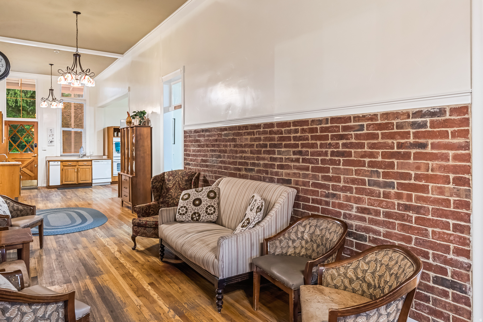 JUNCTION UTAH - Commercial Sale