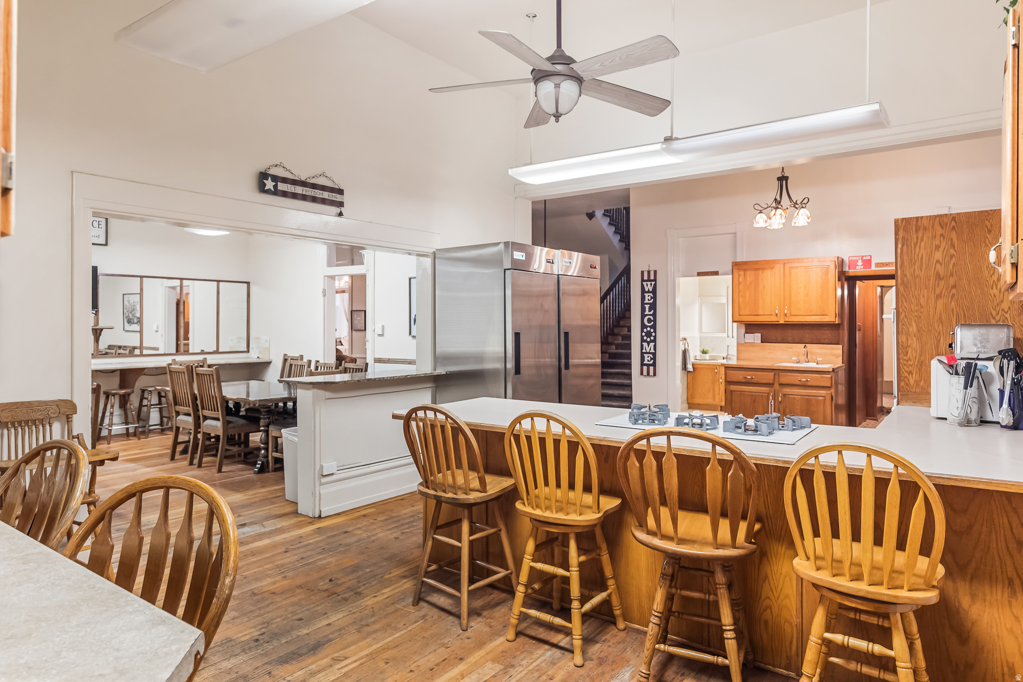 JUNCTION UTAH - Commercial Sale