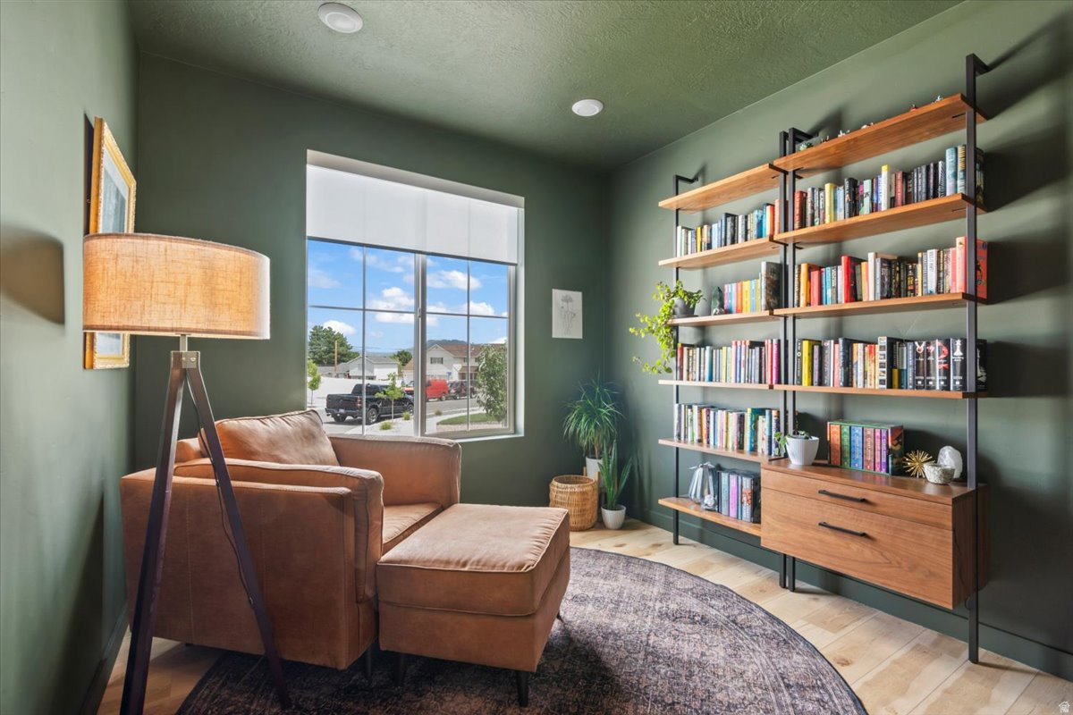 GT ESTATES - Residential