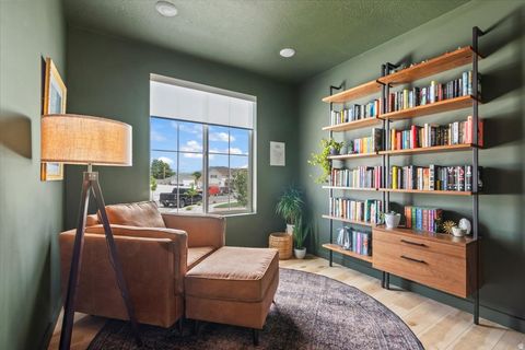 Tiny photo for 4892 S SNARR HAVEN CT W, Taylorsville, UT 84129 (MLS # 2142706)