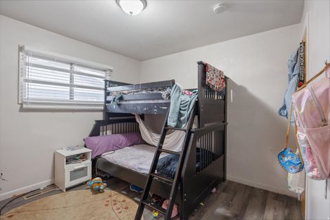 Tiny photo for 420 E 600 S, Payson, UT 84651 (MLS # 2126133)