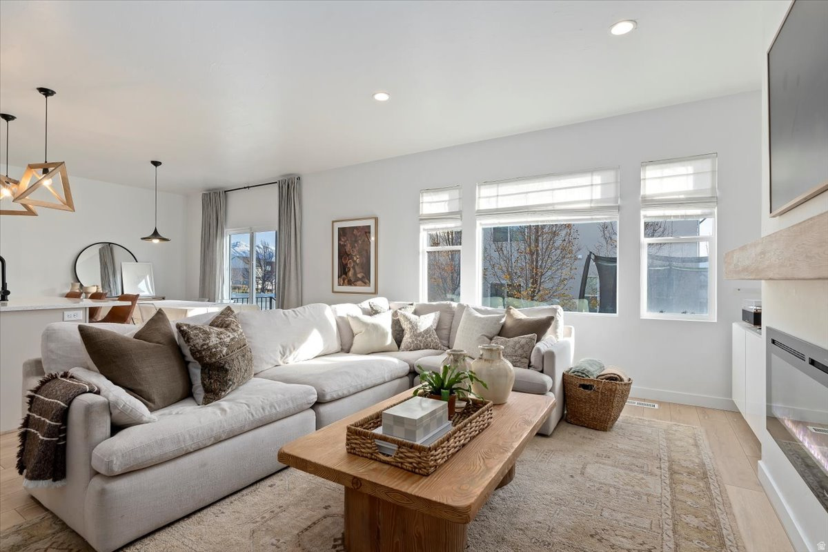 LEGACY FARMS - Residential