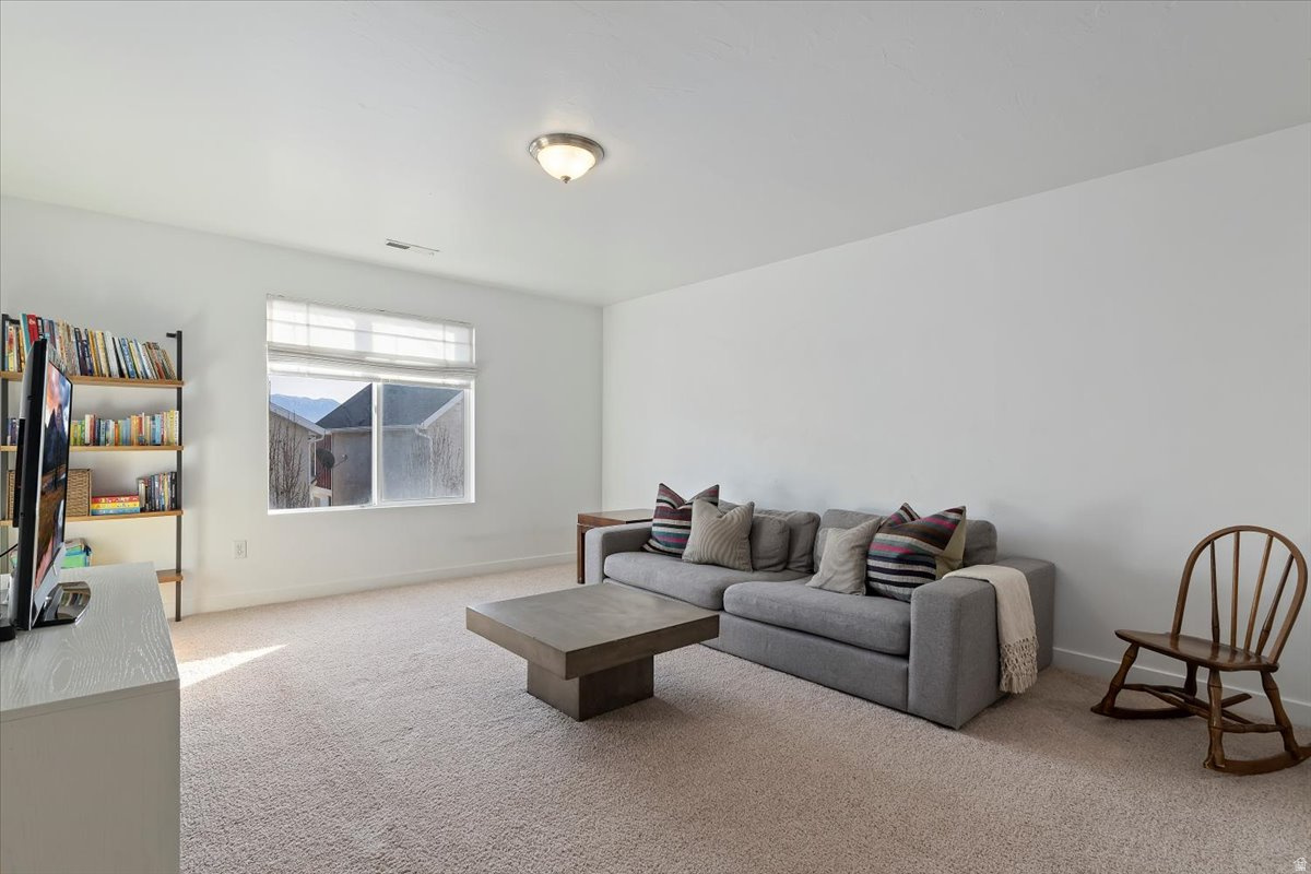 LEGACY FARMS - Residential