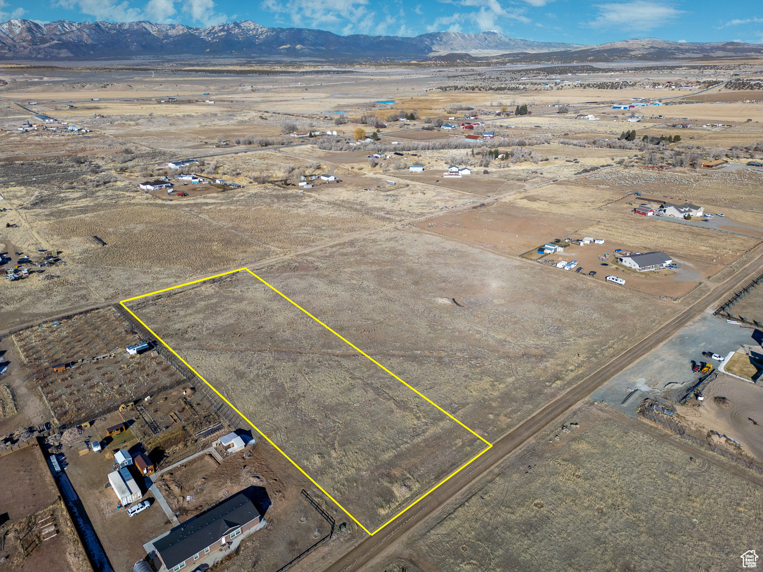 OAK TREE ESTATES - Land